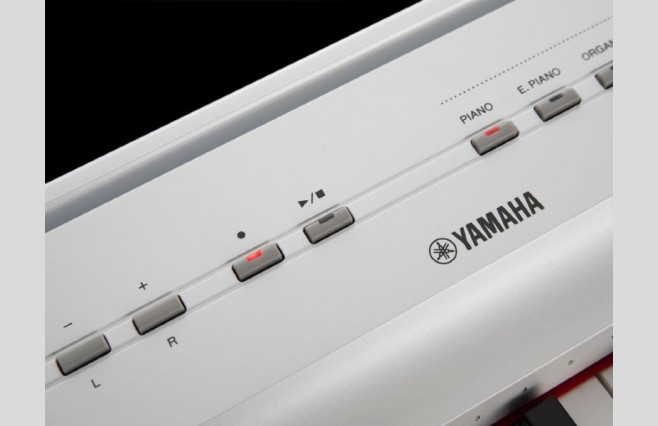 Yamaha P-121 White Portable Digital Piano - Image 2